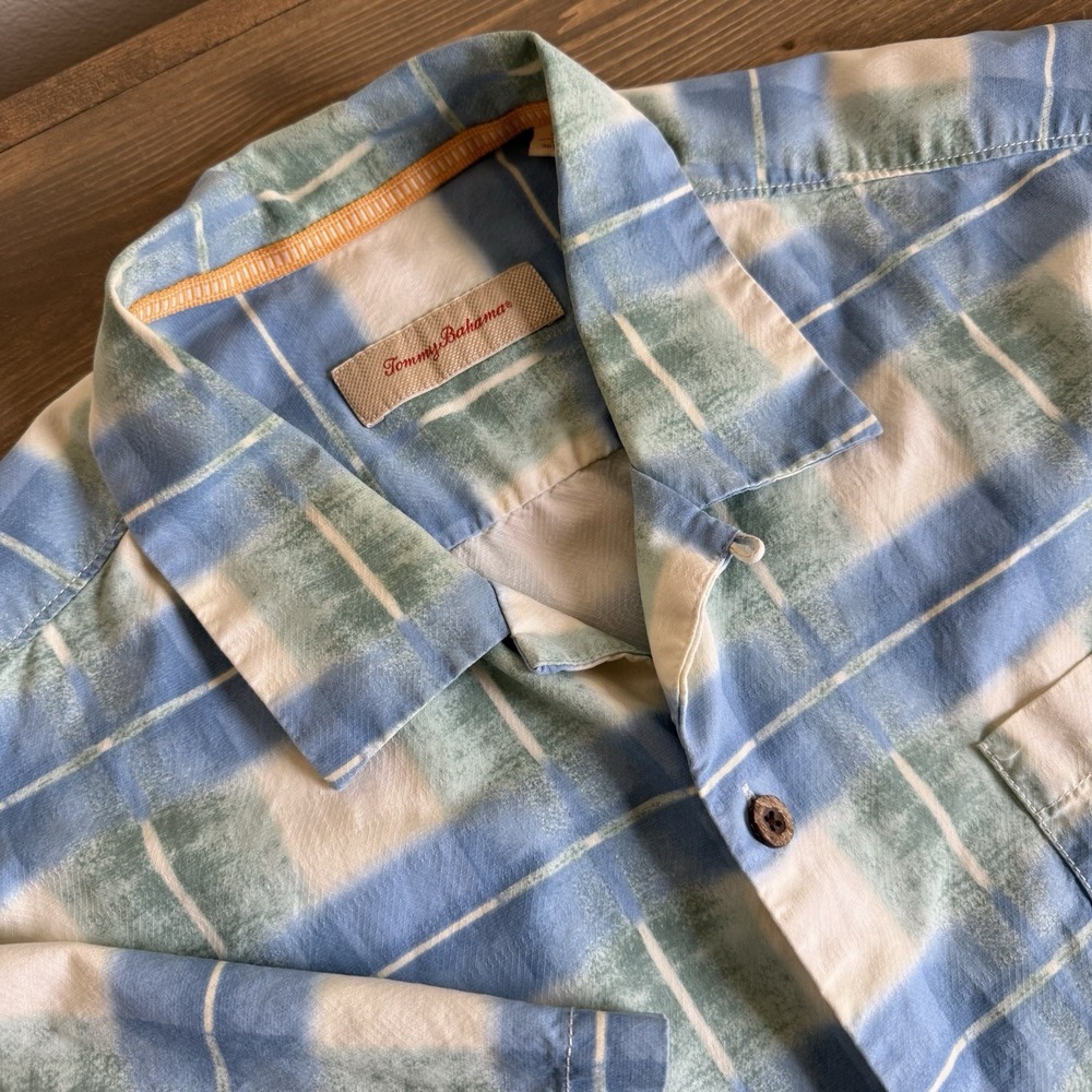 Tommy Bahama‎ Men's XL Blue Green Silk Blend Short Sleeve Button Up Shirt Collar
